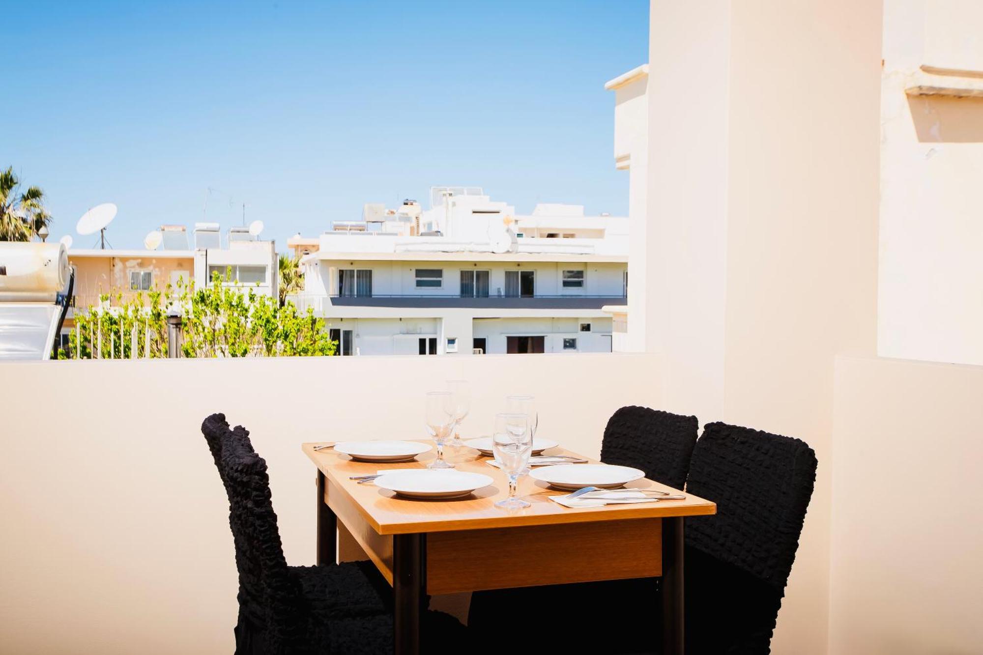 Pearl Seaside Cozy Apartments Chania  Exterior foto