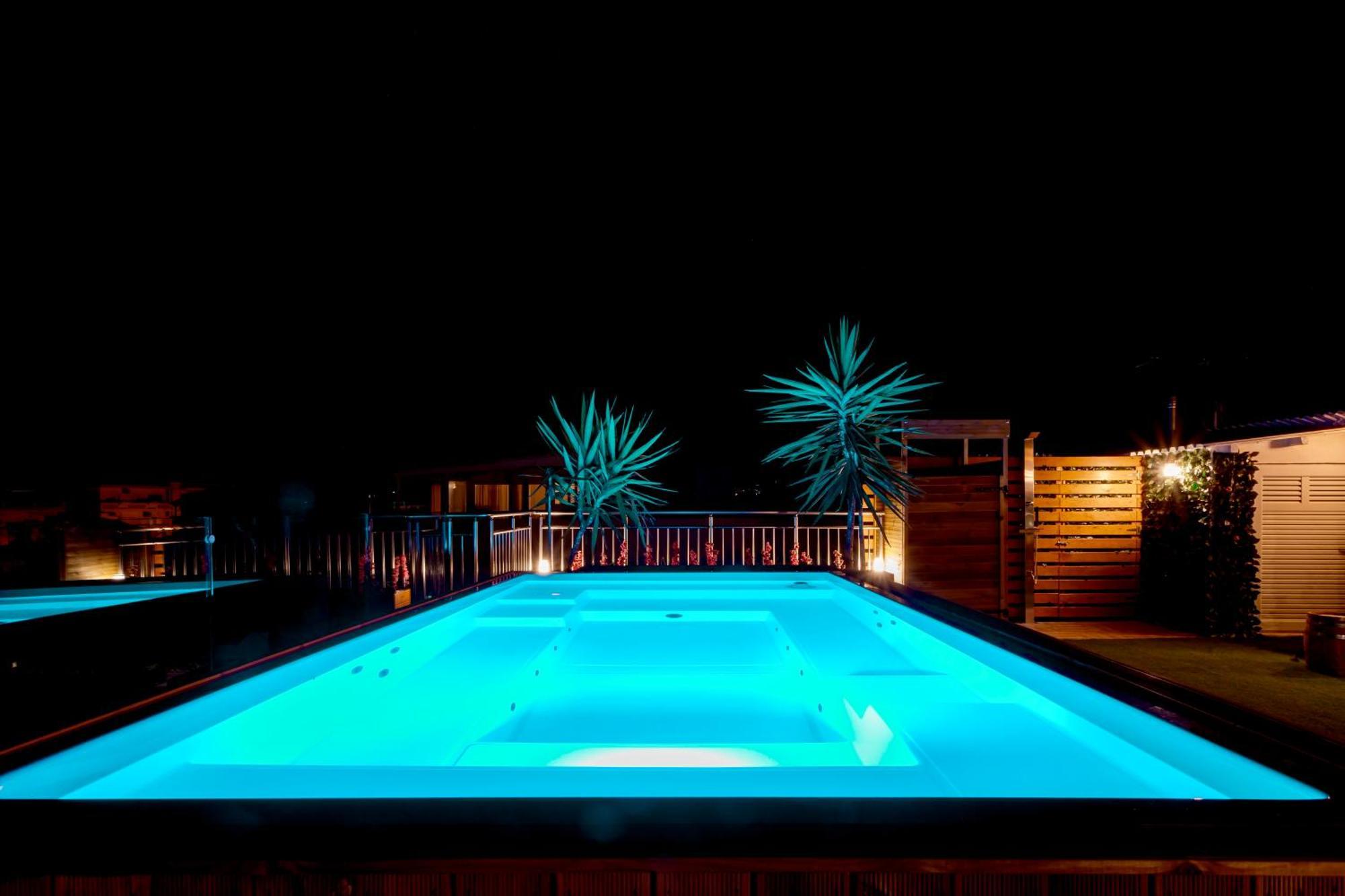 Pearl Seaside Cozy Apartments Chania  Exterior foto